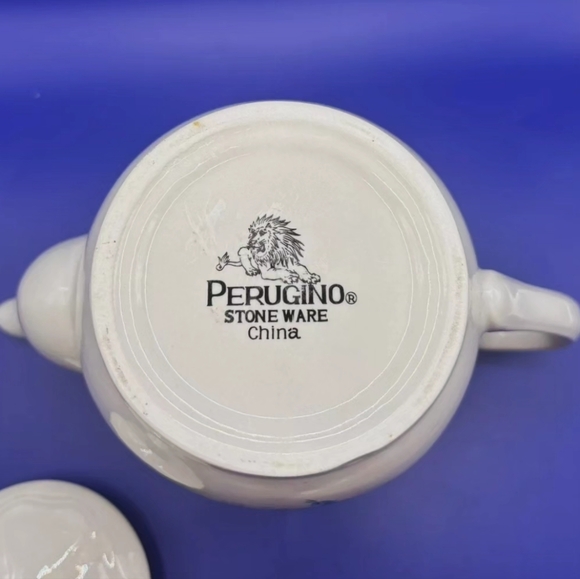 Vintage Perugino Stoneware Floral Teapot And Sugar Bowl - Picture 9 of 9